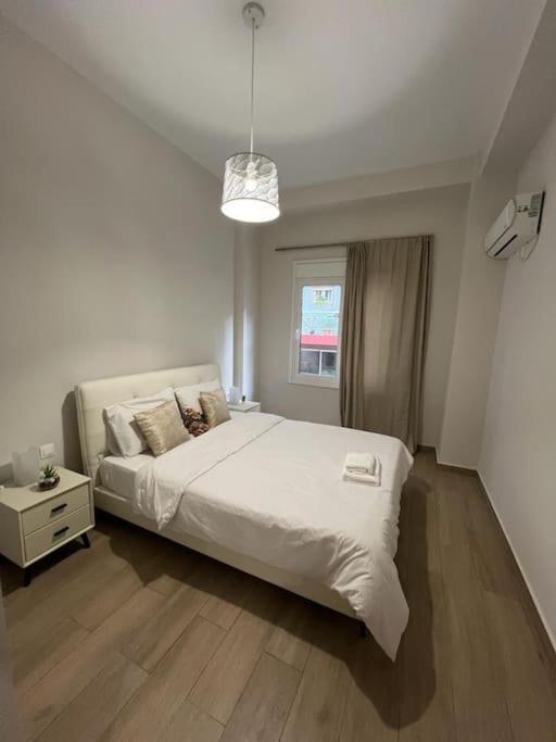 Cozy New Apartment Nearby Metro Athen Eksteriør billede